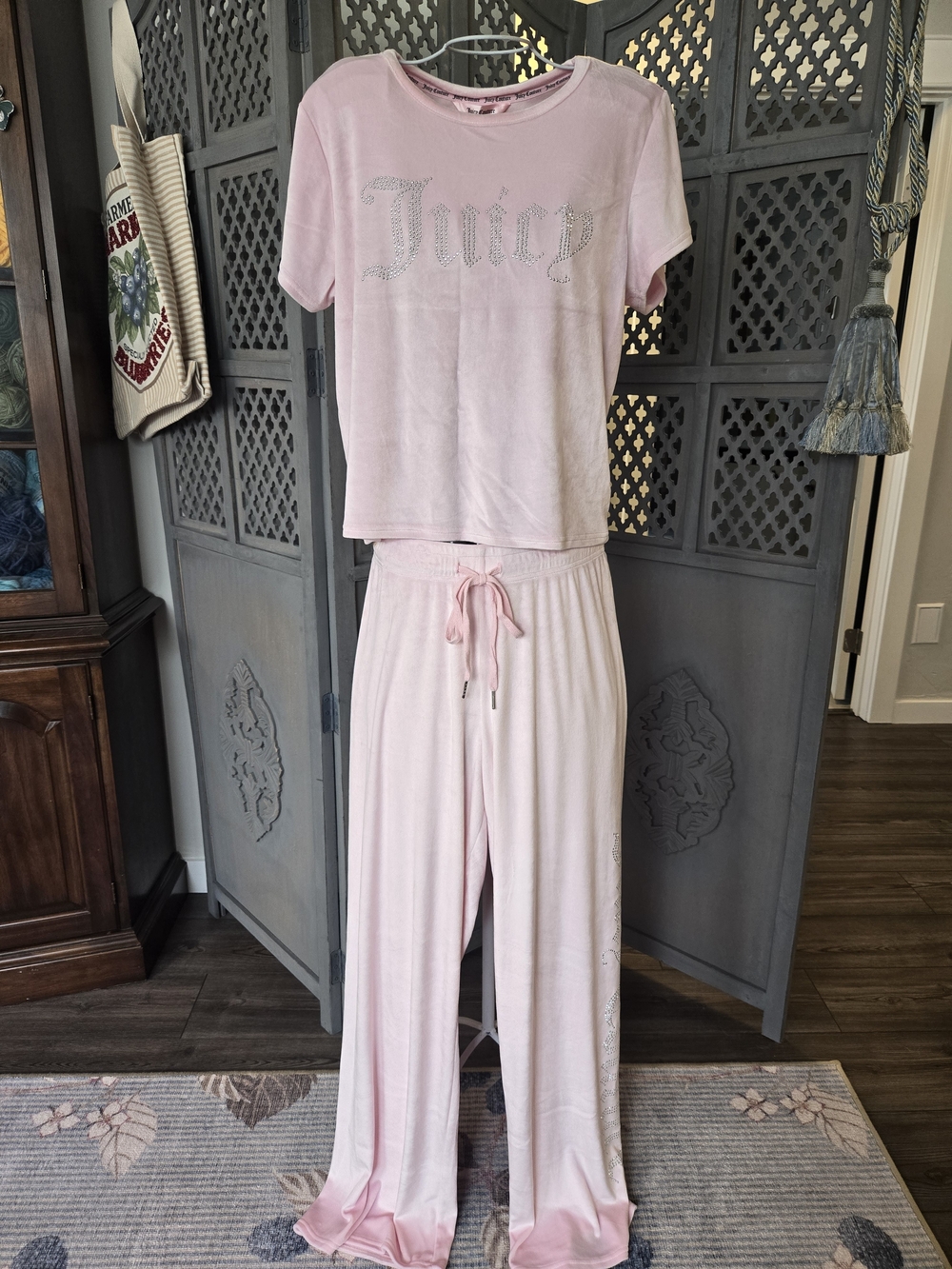 Juicy Couture Light Pink Velour Logo Tee & Drawstring Pants Set
